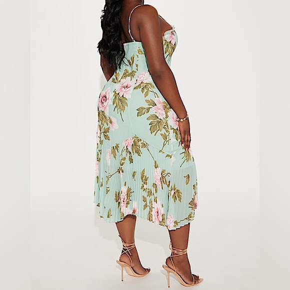👗 🌸NWT Pleated Floral Midi Dress - Mint Green Sz L🌸👗 - Picture 6 of 6